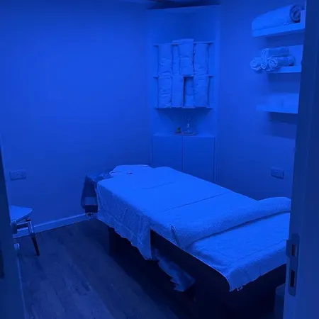 Retreat, Block B1, Unit7 *